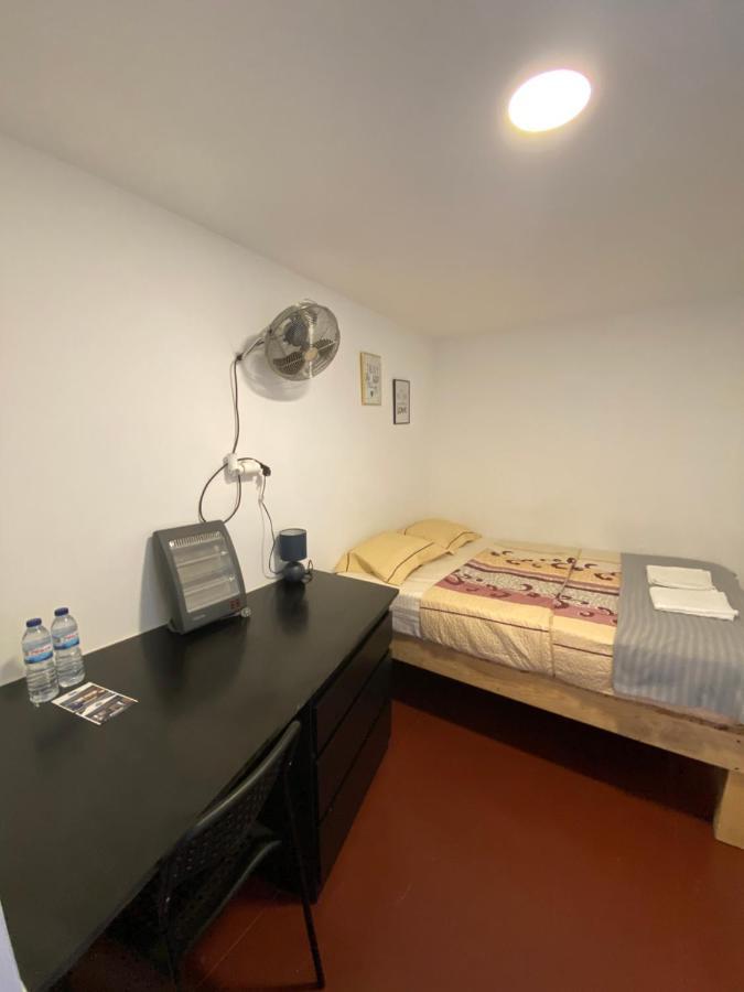 Casa Vale Ecotainer Hostel Lisbon Luaran gambar