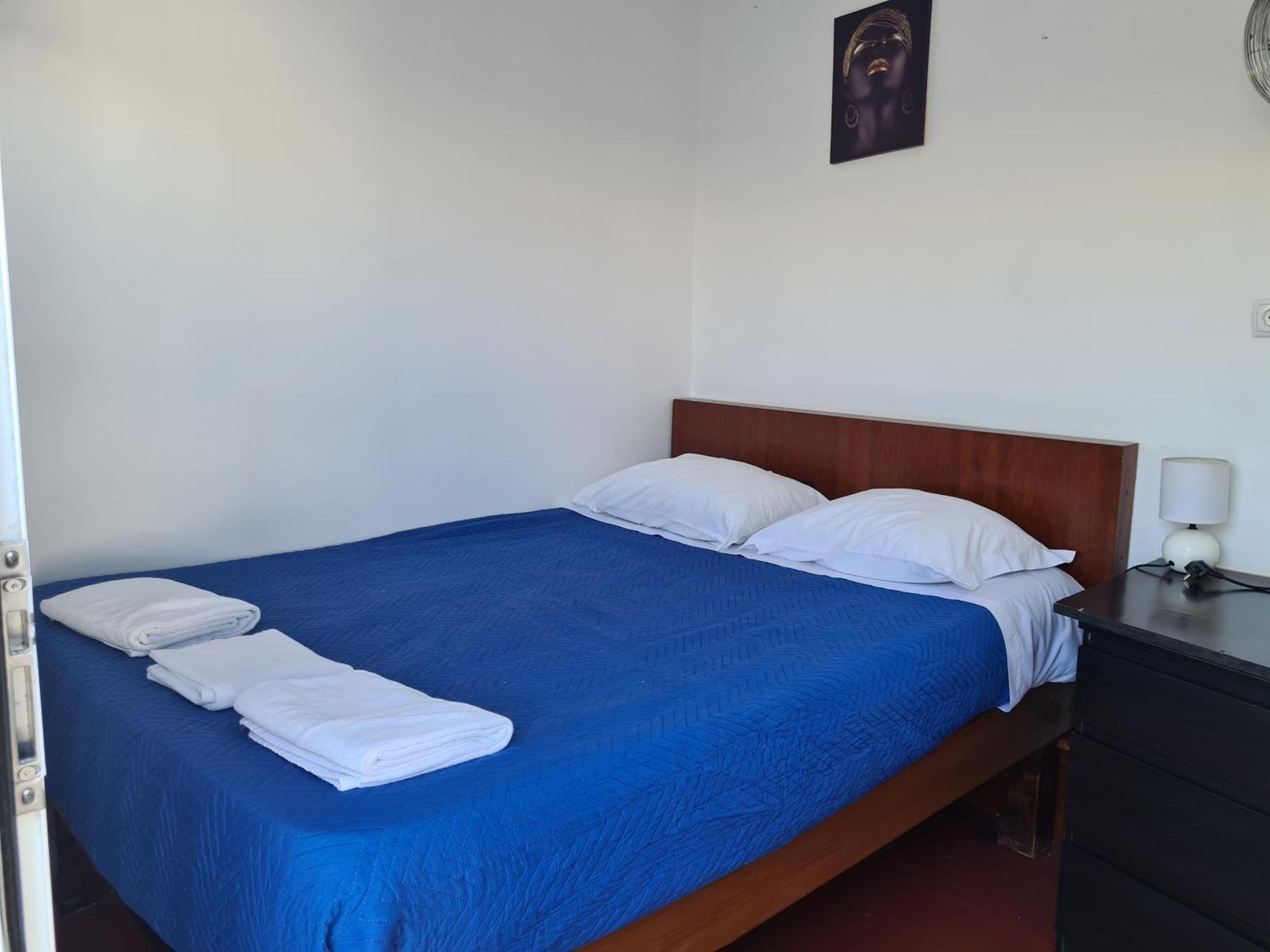 Casa Vale Ecotainer Hostel Lisbon Luaran gambar