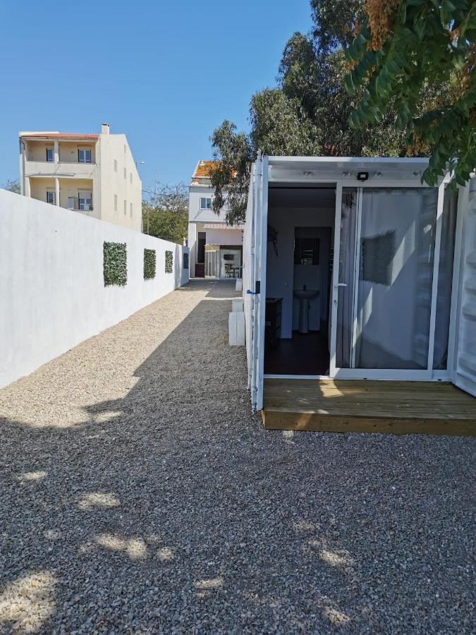 Casa Vale Ecotainer Hostel Lisbon Luaran gambar
