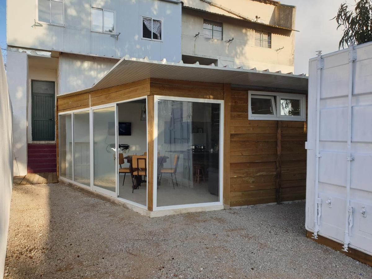 Casa Vale Ecotainer Hostel Lisbon Luaran gambar