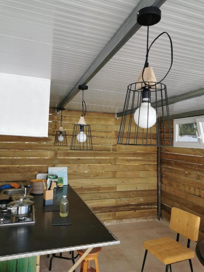 Casa Vale Ecotainer Hostel Lisbon Luaran gambar